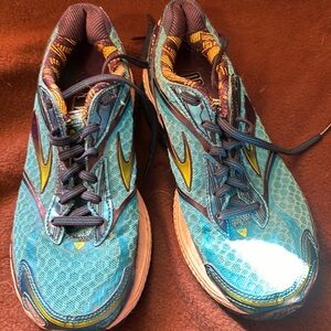 Brooks Ghost running shoes 7.5